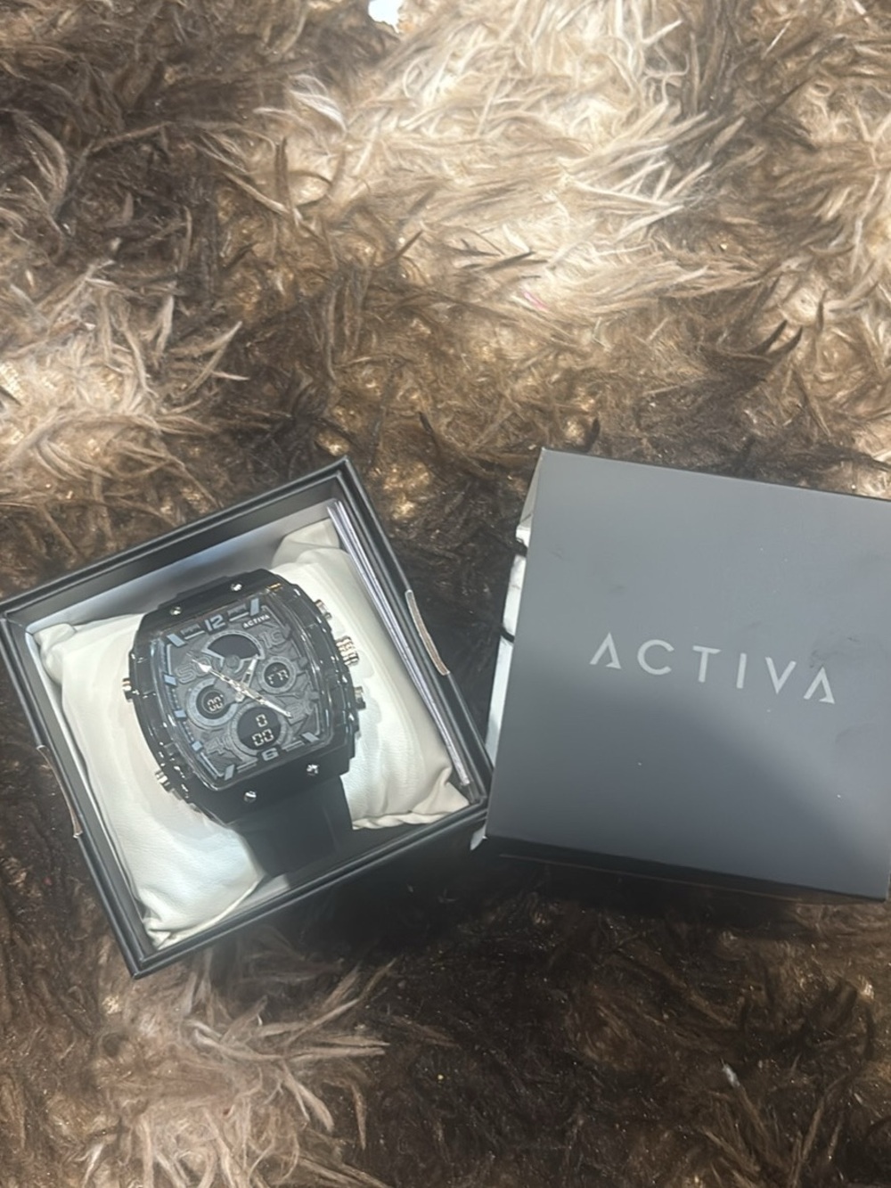 Invicta Black Chronograph Men's Watch with Gray Dial
